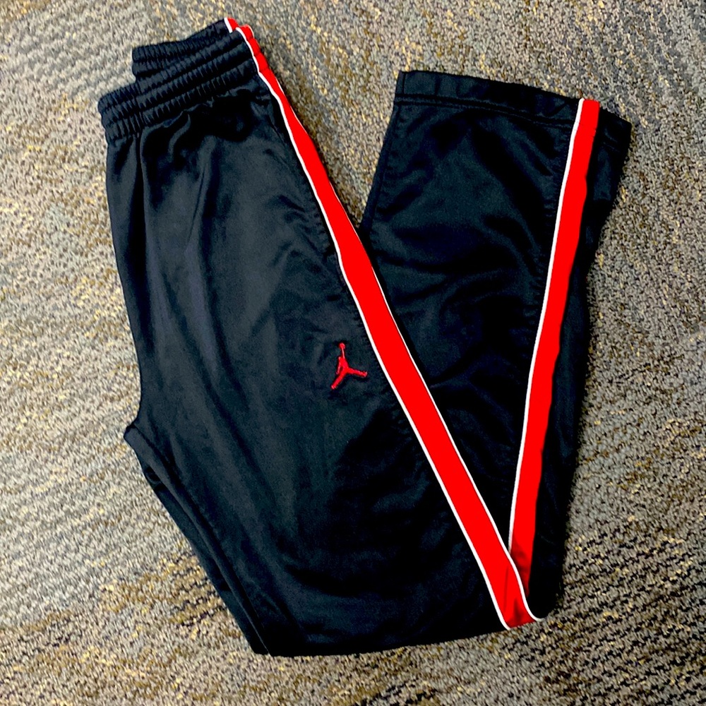 Youth Large 10/12 Nike Jordan Pants